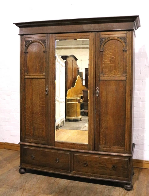 Antique Carved Oak triple door wardrobe