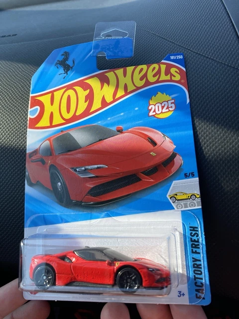 Lot De 2 Hot Wheels Ferrari SF90 Stradale Rouge 2025 - Boîtier J/K - Neuf Sous Blister