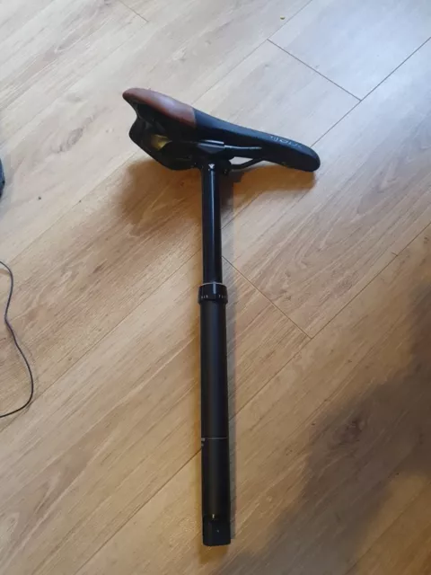 YT Postman 150mm Dropper Seatpost 31.6 With SDG Radar Capra Saddle