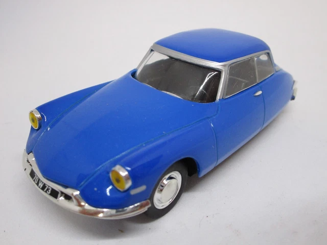 Ministyle 61 - Schaal 1/43 - Citroën DS19 Coupe, Ricou - Catawiki Ministyle 61 - Schaal 1/43 - Citroën DS19 Coupe, Ricou - Catawiki