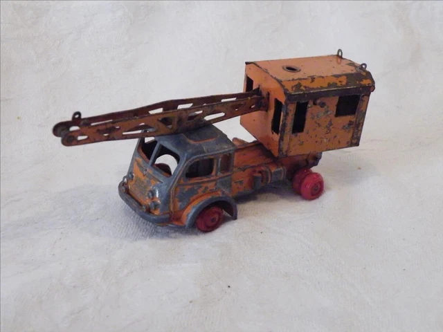 CIJ Camion grue Renault Fainéant - Collection