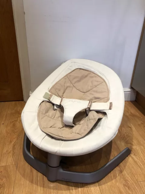 Nuna leaf rocker bisque on sale