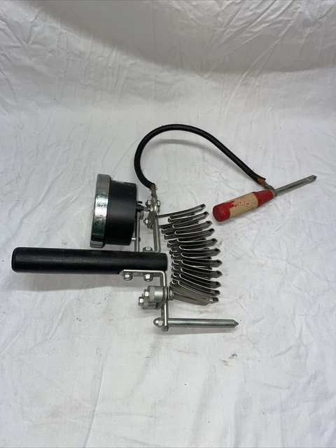 Vintage Napa Balkamp Battery Tester 4-4368 Tested and Working!