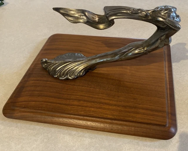 VINTAGE CADILLAC 1930’S Hood Ornament Flying Lady Mounted $105.50