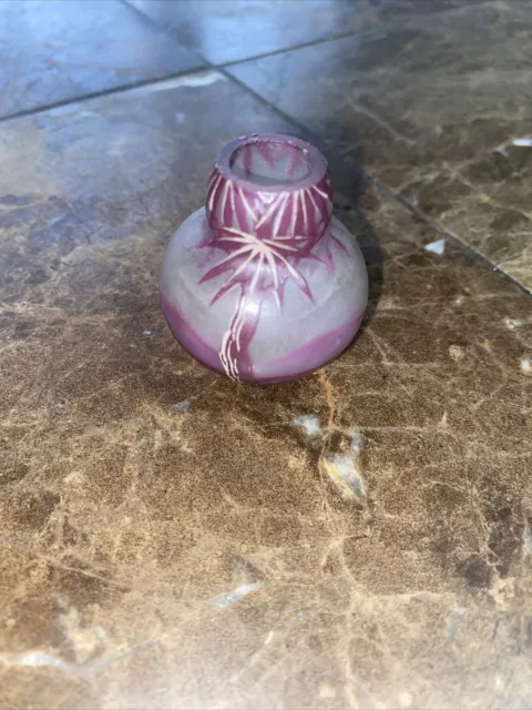 vase ancien pâte de verre SUAN