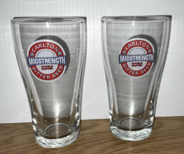 2x Carlton Midstrength Beer Drinking Glass Man Cave Bar Collectable 13cms VGC