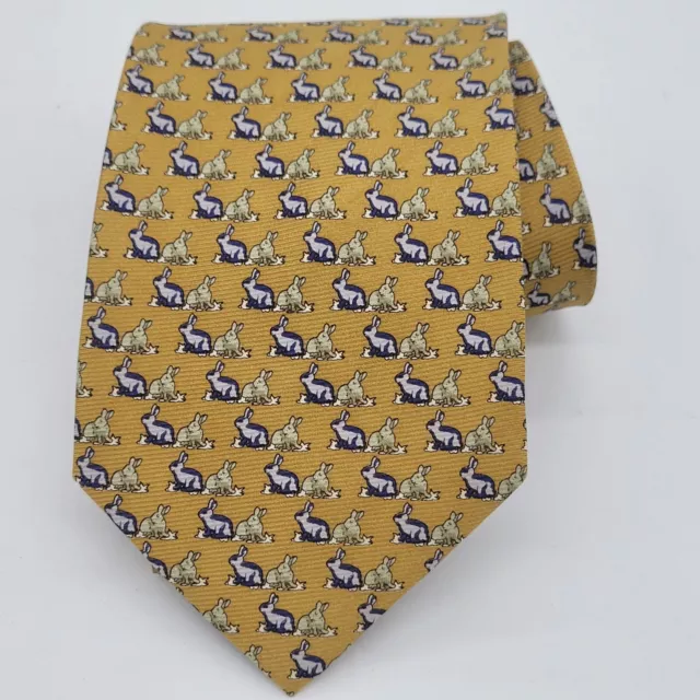 Very Nice Como House Gold W/ Bunnies 4" Silk High End Mens Neck Tie Necktie