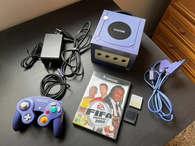 GAMECUBE (PAL) Consola DOL-001 + Mandos + Memory cards + Juego. MUY BUEN ESTADO!