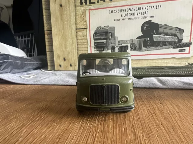 Dinky 616 Military Aec Articulated Lorry Tank Transporter