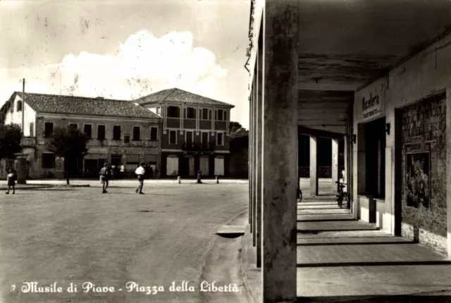 Musile di Piave piazza della Libertà formato grande viaggiata 1957 Venezia