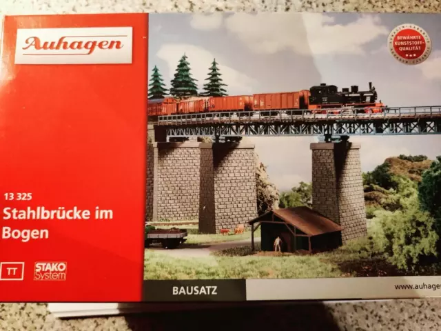 Modelleisenbahn Spur TT Auhagen  Stahlbrücke im Bogen