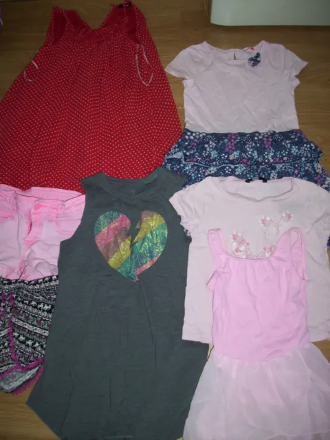 Girl's bundle clothing.Age 5-6 years.Dresses,shorts,leotard,top.Free Postage!