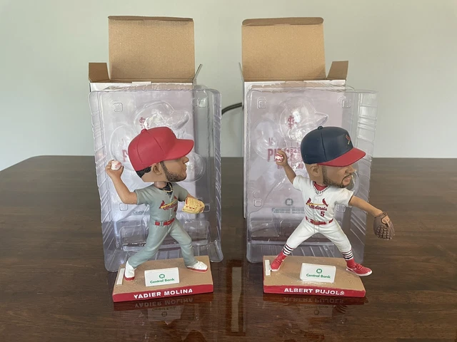 Albert Pujols & Yadier Molina St. Louis Cardinals Pitching Bobblehead 4-1-23 Sga