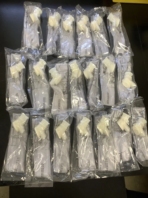 Lot of 20 Manikin CPR Airways Disposable