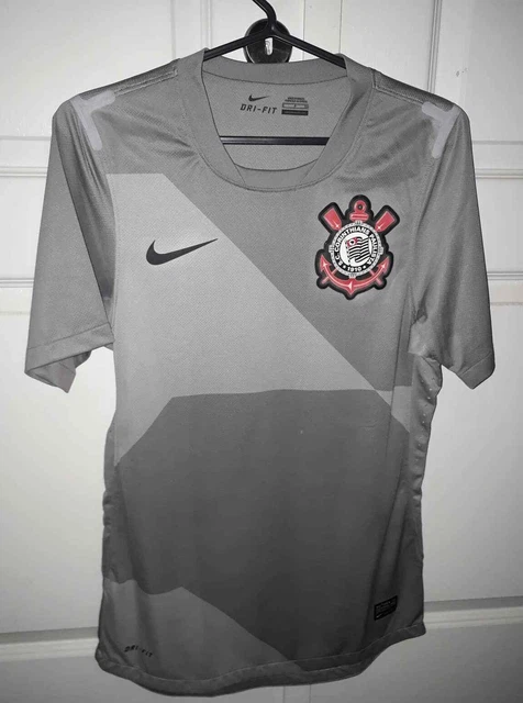 Troisième maillot des Corinthians