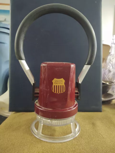 Union Pacific Starlite 292 Railroad Lantern Star 2012 Burgundy LED RARE