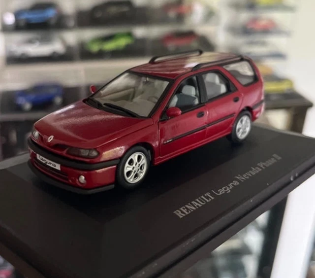 Coffret Renault Assistance – Universal Hobbies 1/43 – Clio, Laguna, Nevada, Espace – Occasion
