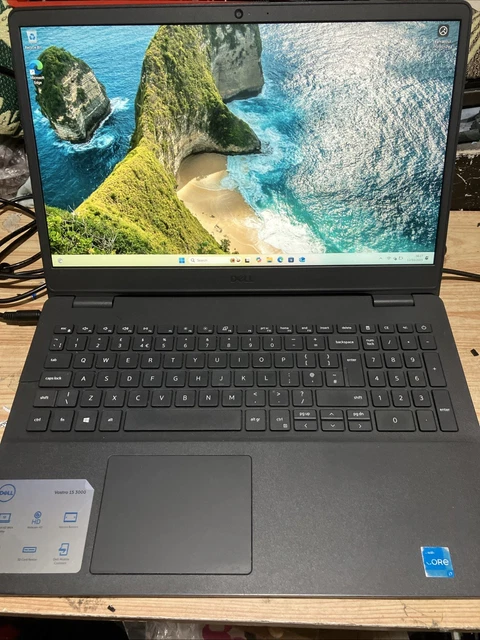 Vostro 15 3500Core i3-1115G4/SSD 256/8G