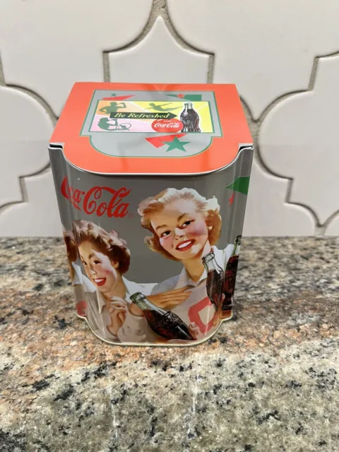 Be Refreshed “Dink Coca Cola” Coke Soda pop 1999 Tin Box with Hinged Lidd