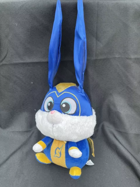 Captain top snowball plush