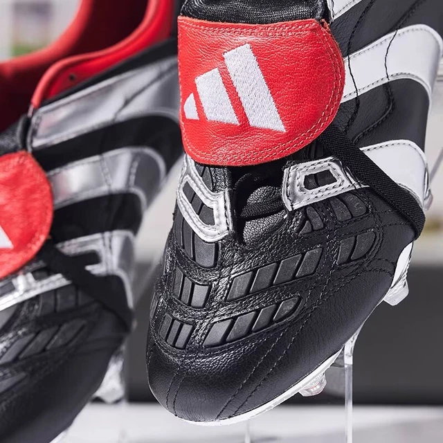 Adidas predator top blanche