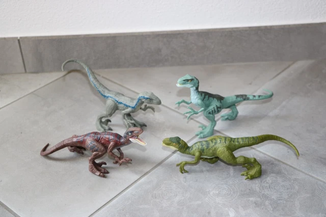 VELOCIRAPTOR JURASSIC WORLD Blue Charlie Delta Echo raptor squad Mattel ...