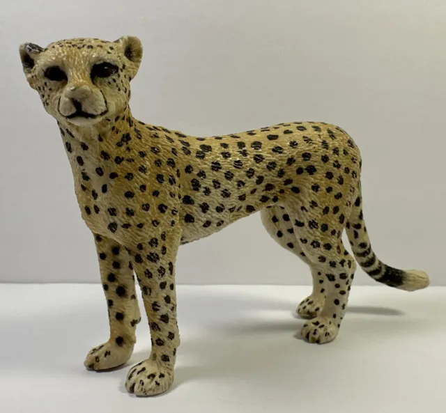 SCHLEICH Cheetah Adult Female Animal Figure 2009 Retired 14614 D-73527
