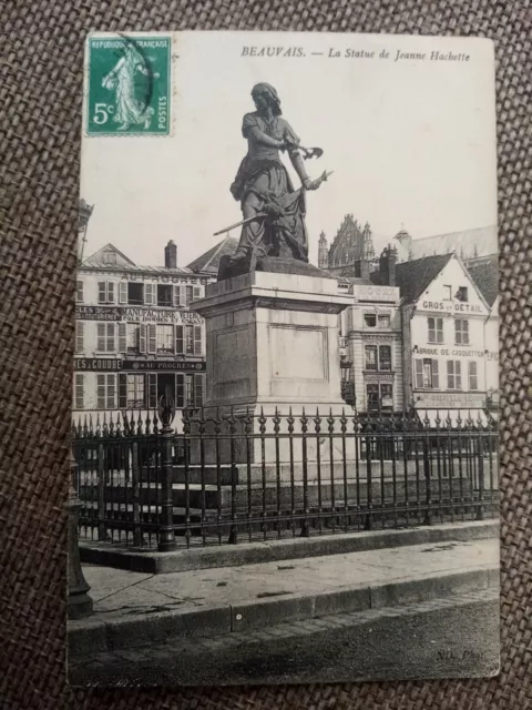 Cpa Beauvais La Statue De Jeanne D Arc