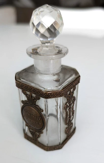 Flacon De Parfum Ancien En Cristal