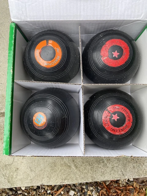 Vintage Lawn Bowls Size 5 Pynes UK Model X 4 Bowls - Drakes Pride Box