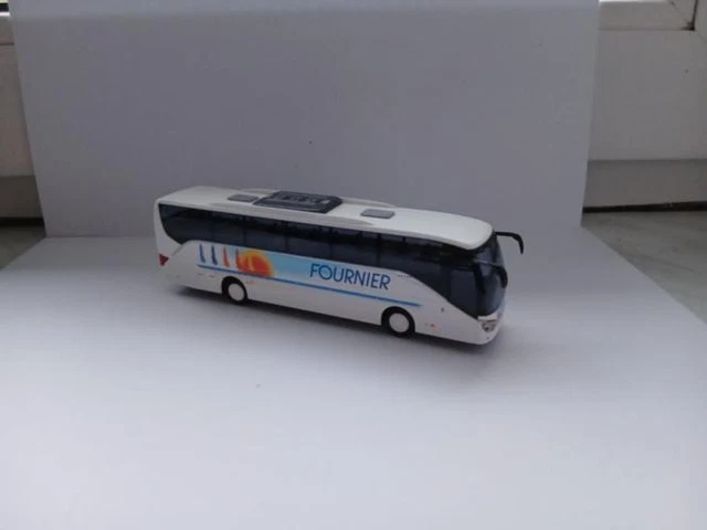 Rietze 77934 - Bus Setra S 515 HD Zurkirchen (CH) - 1/87 - Neuf