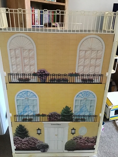 Vintage Sindy House With Lift FOR SALE! - PicClick UK