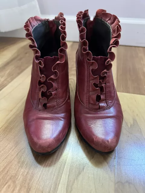 Everybody leather booties size 6