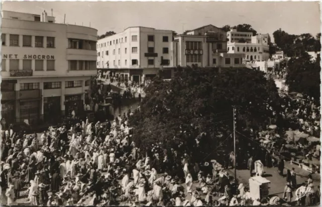 CPA AK MAROC TANGER La Place du Grand Socco (31777)
