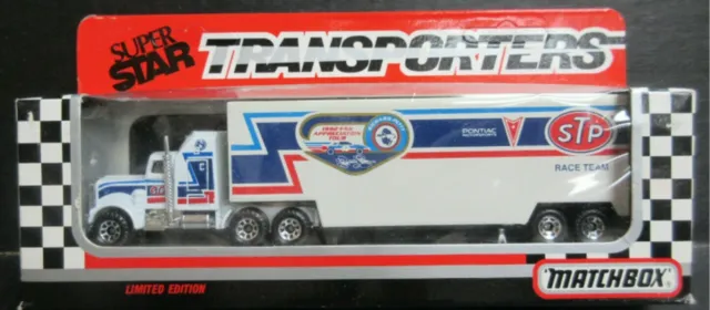 1992 Matchbox Super Star Transporter -  STP Race Team - Richard Petty