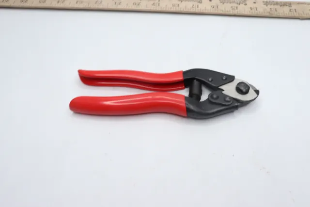 Cable Cutter Red 5/16"