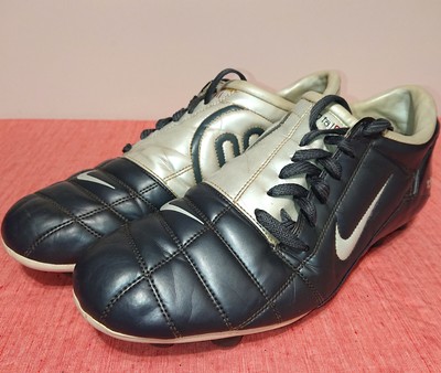 total 90 turf shoes