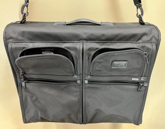 Preowned Tumi Alpha Classic 22134DH Black Ballistic 24”Bifold Garment Bag (#950) 3