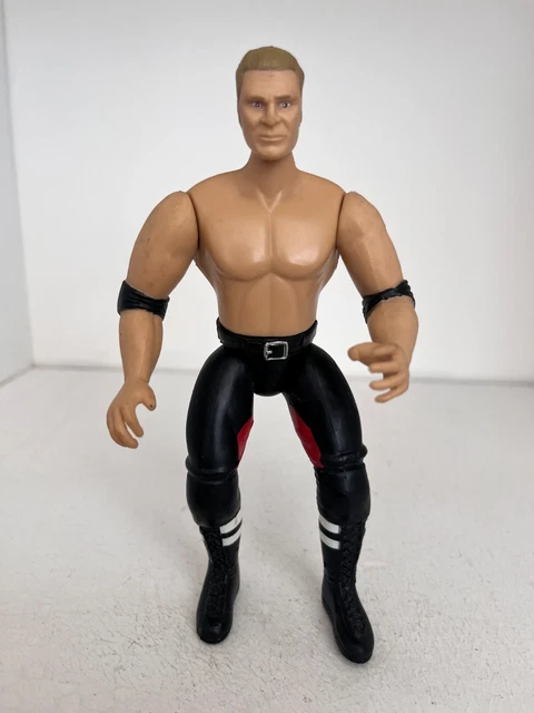 WWE Figura Superstar Kane 15 Cm, Action Figure Articolata Con Accessori, GCB29, Multicolore