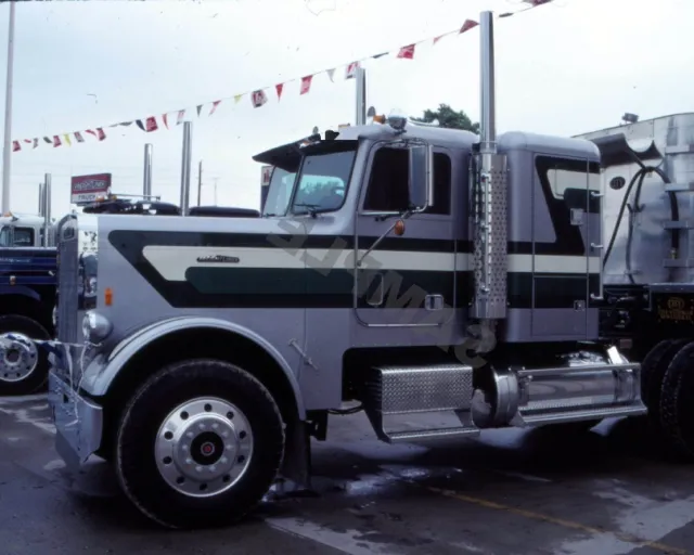 1980's Freightliner Semi Truck Rig 8"x 10" Photo 10