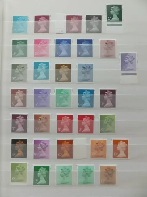 Specialised Machin definitive collection of 35 MNH stamps. All different.