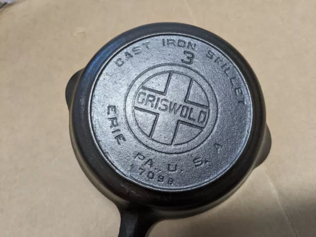 Vintage Griswold Large Block Logo #3 Cast Iron Skillet 709 B – The
