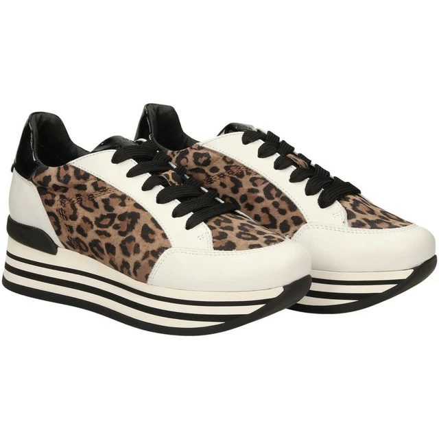 Janet on sale sport outlet