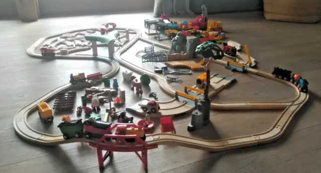 Spielzeug-Kiste Brio-Eisenbahn, LEGO, etc