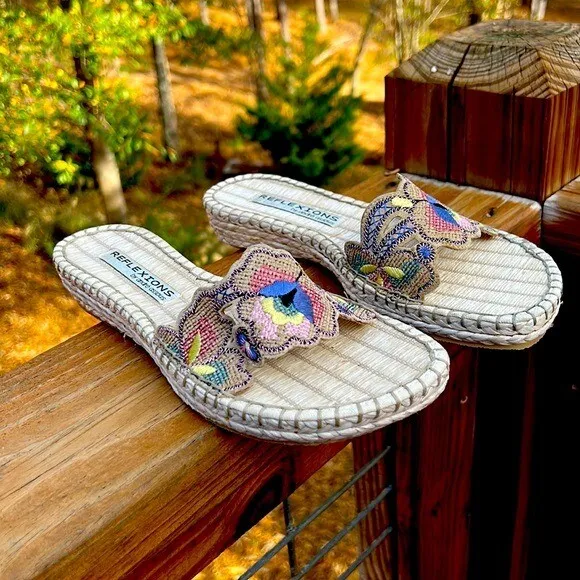 Andre Assous Reflexions Pastel Floral Embroidered Espadrille Sandals size 10B