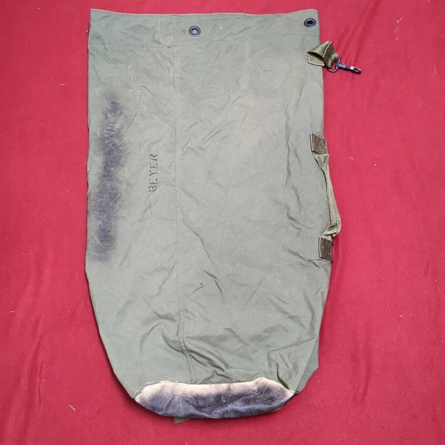 US Military Issue Locking Top Load Nylon Carrying Seabag w Straps Duffle (dfl26)
