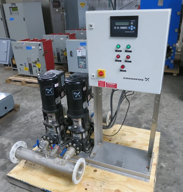 Grundfos BoosterpaQ ME 2CRE15-02 5 HP Booster Pump PMU2000 Control CR15-02