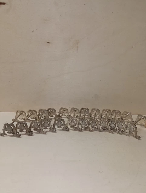 12 Porte Couteaux En Metal Argente animaux 1920 - 1950