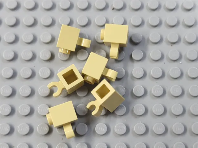 LEGO Lot of 6 Tan 1x1 Bricks with Vertical Clip Plate