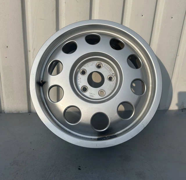 AUDI A3 8L Alufelge Felge 15“ 6Jx15H2 ET38 8L0601025E ( A3-4) EUR 50,00 ...
